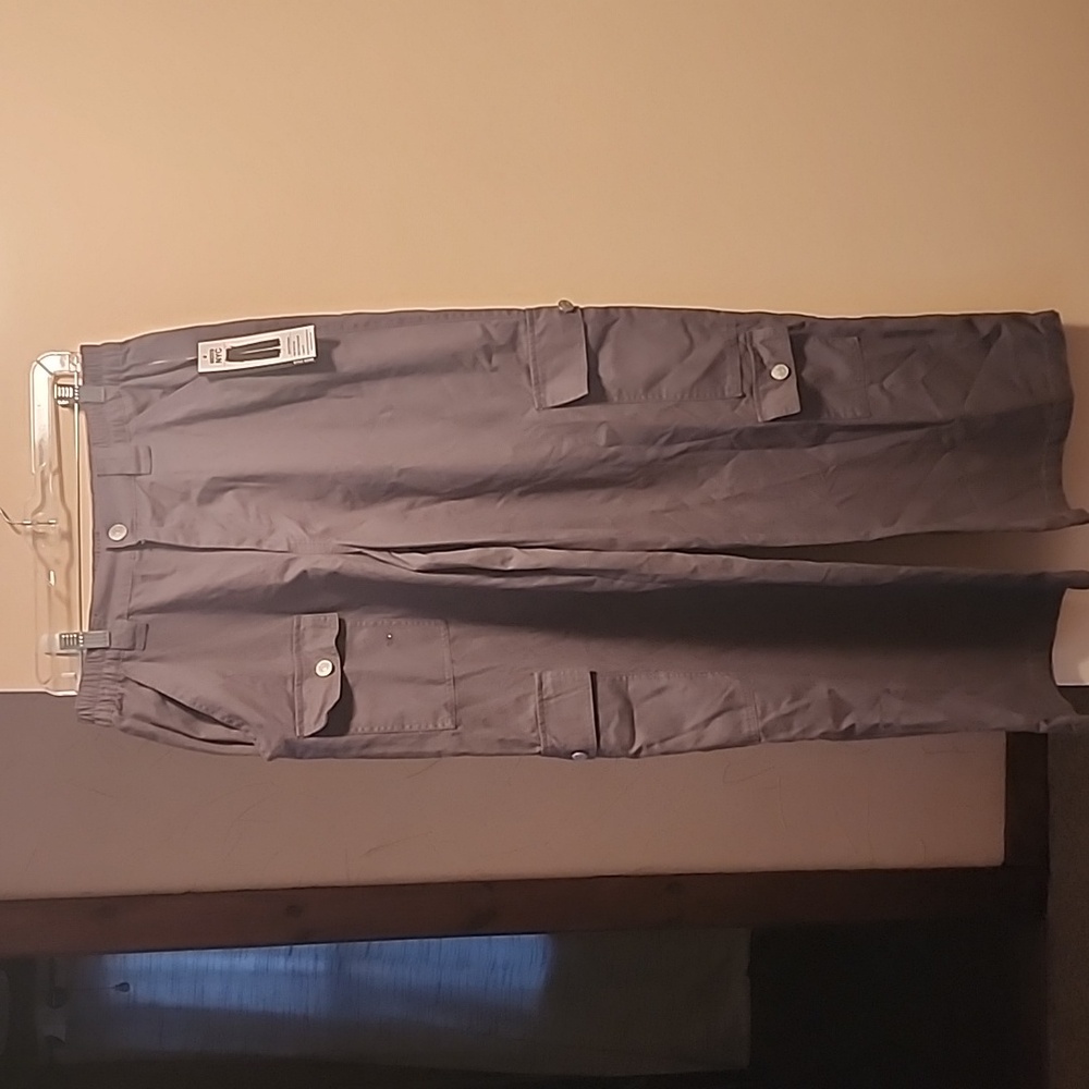 Women's Gray Cargo Pants